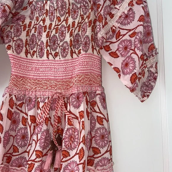 Bell Dress - Picture 2 of 6